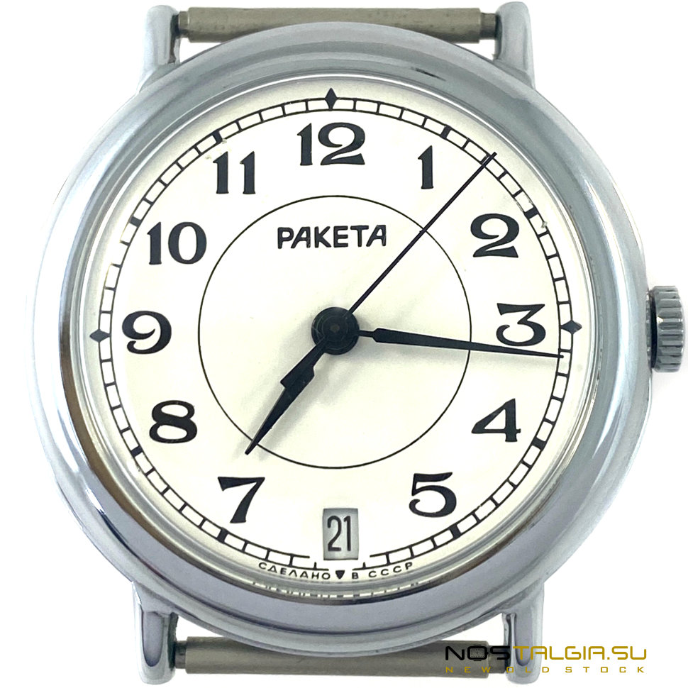 ヴィンテージ時計 ラケタ Ussr 2609日付表示付き 1990年 中古