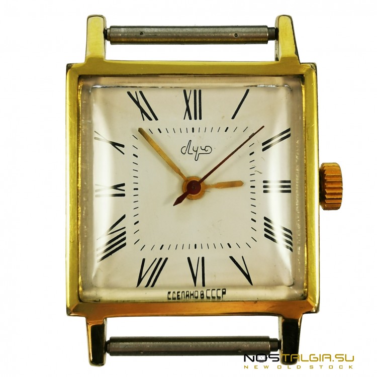 非常罕见的老式手表"雷"的苏联在一个方形的情况下，优良的条件
