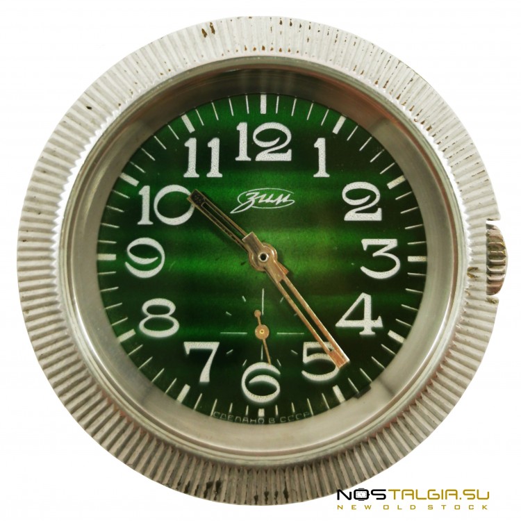 Часы механические "Зим"СССР  Шайба, с вынесенной секундной стрелкой, бывшие в использовании 