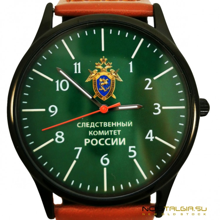 新石英手表"俄罗斯调查委员会"与皮革表带，防水情况3-ATM