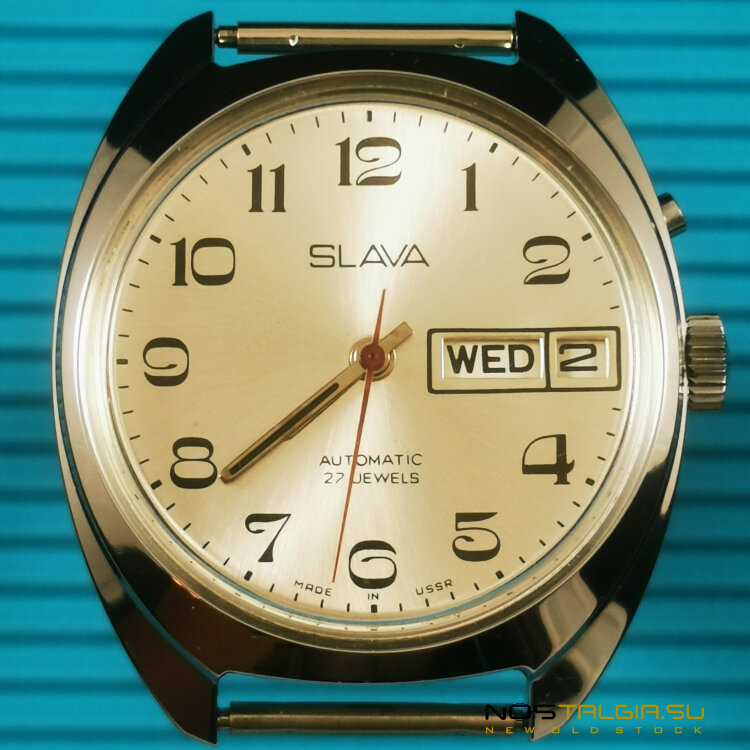 Часы "Слава" СССР абсолютно новые с хранения