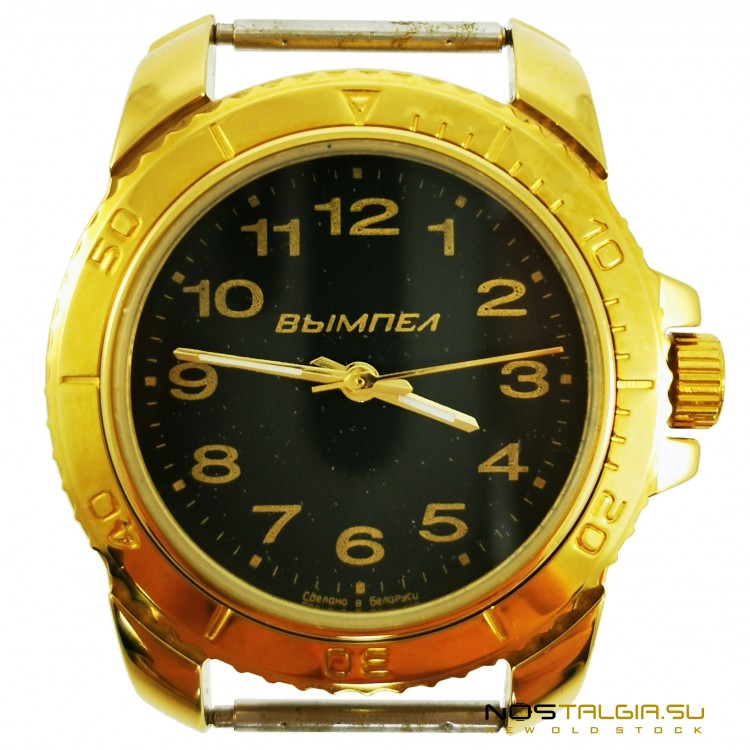Механические наручные часы "Вымпел" в пылезащищенном корпусе золотого цвета, отличная сохранность