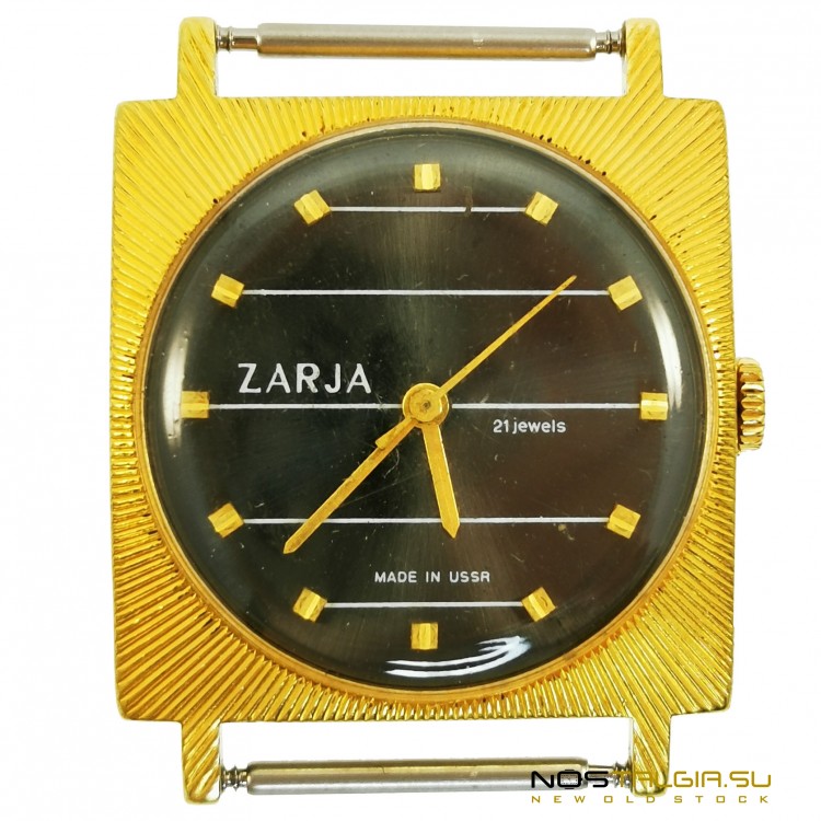 机械表"Zarya"2009-In，苏联金色的情况下，使用