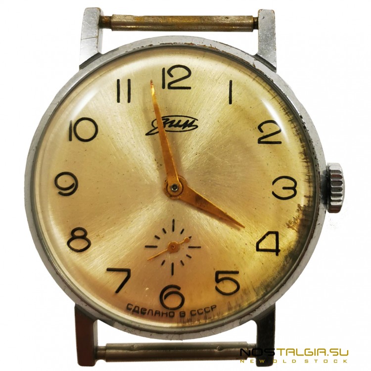 苏联的机械手表"Zim"，带有镀铬外壳，二手，使用