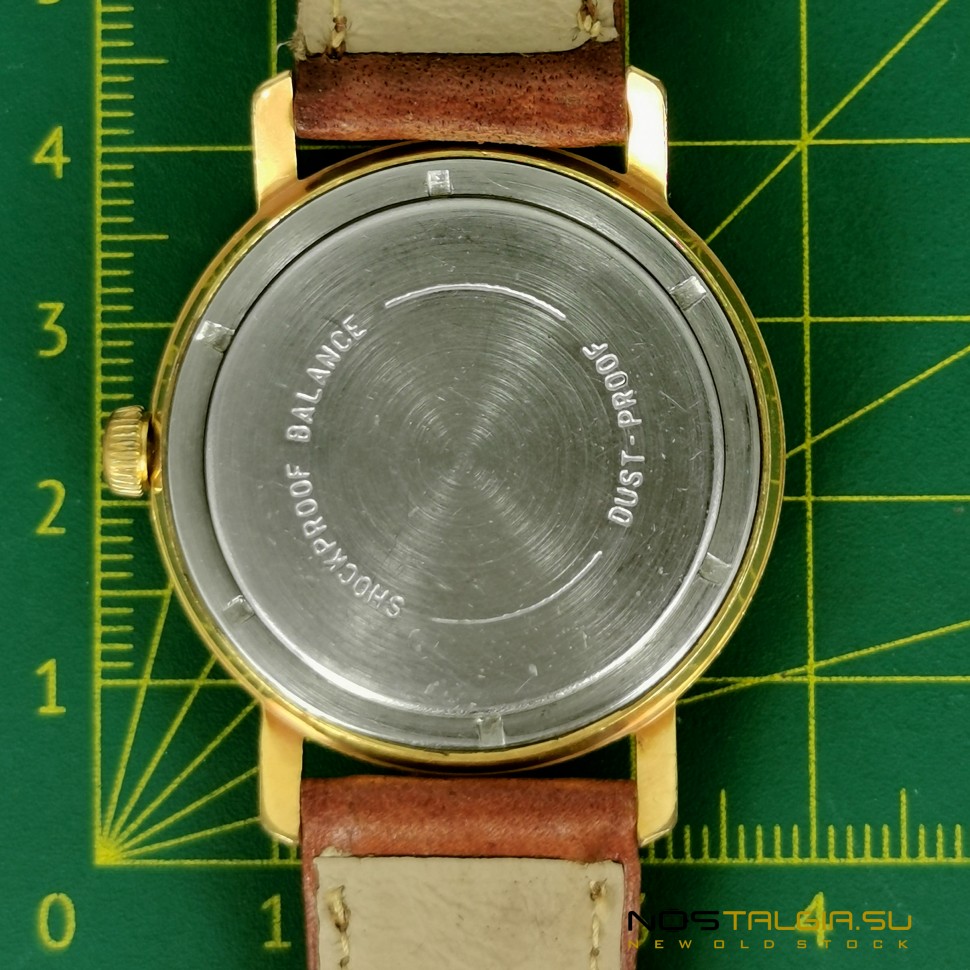 旧ソ連　カレンダー時計 時計「ラケタ」ソ連/永久カレンダー/夕方/大学