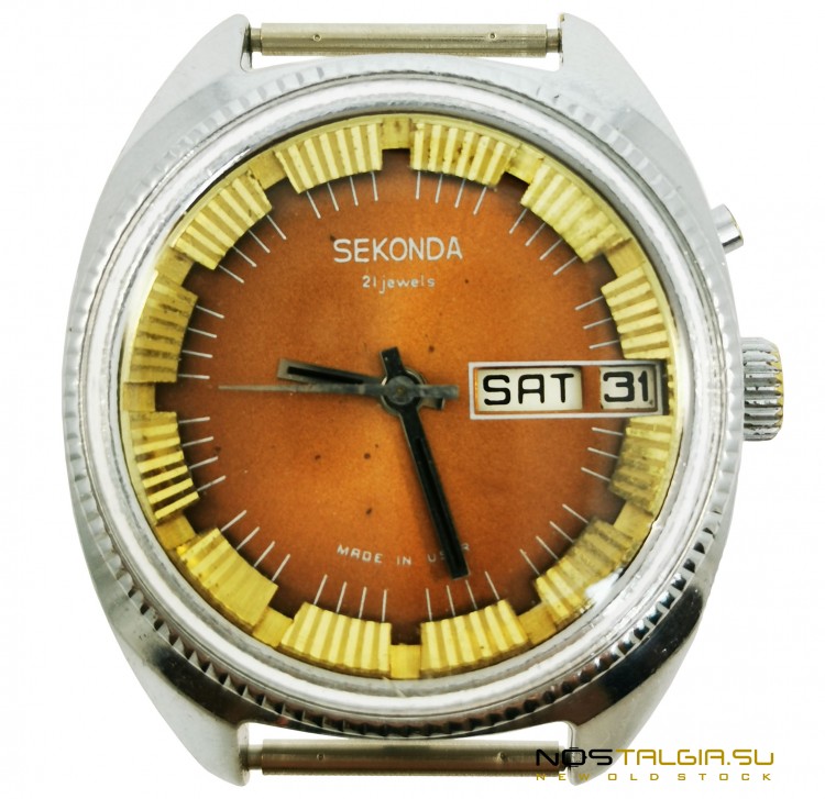 Часы "Слава" -  "Sekonda" 2427 СССР, с двойным английским календарем, бывшие в использовании 