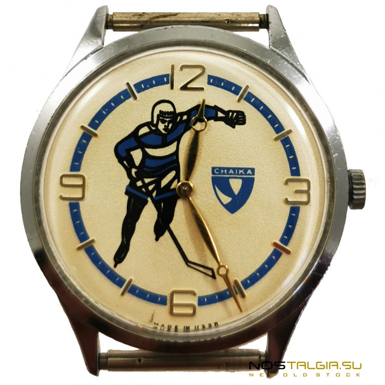 苏联的手表"Chaika"，带有曲棍球运动员，机械，新的存储